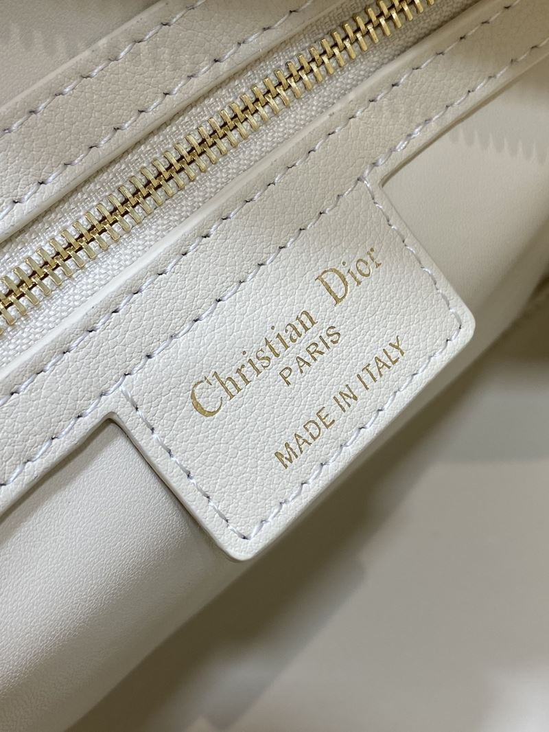 chr1st1an D10r boston bags